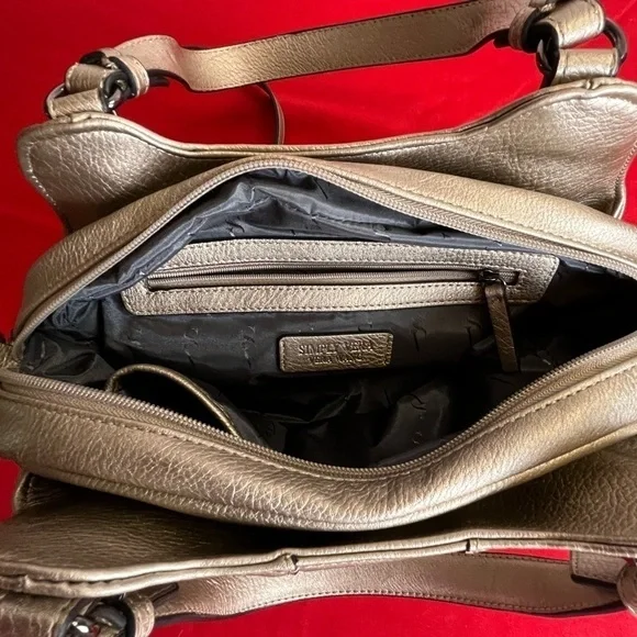 Simply Vera Vera Wang Satchel Bag Light Gold Logo on Front 9” H x 13” W x4.5” D - Picture 4 of 7